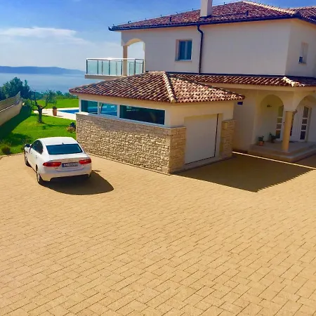 Luxury Sea View *